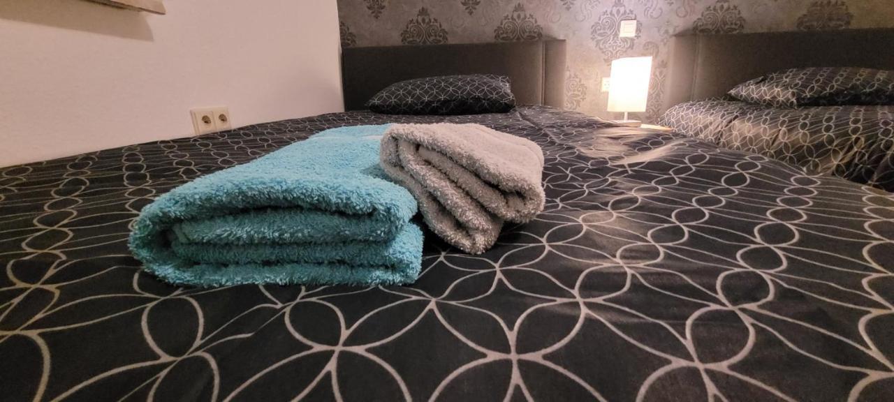 Ermis Apartments Метцинген Экстерьер фото