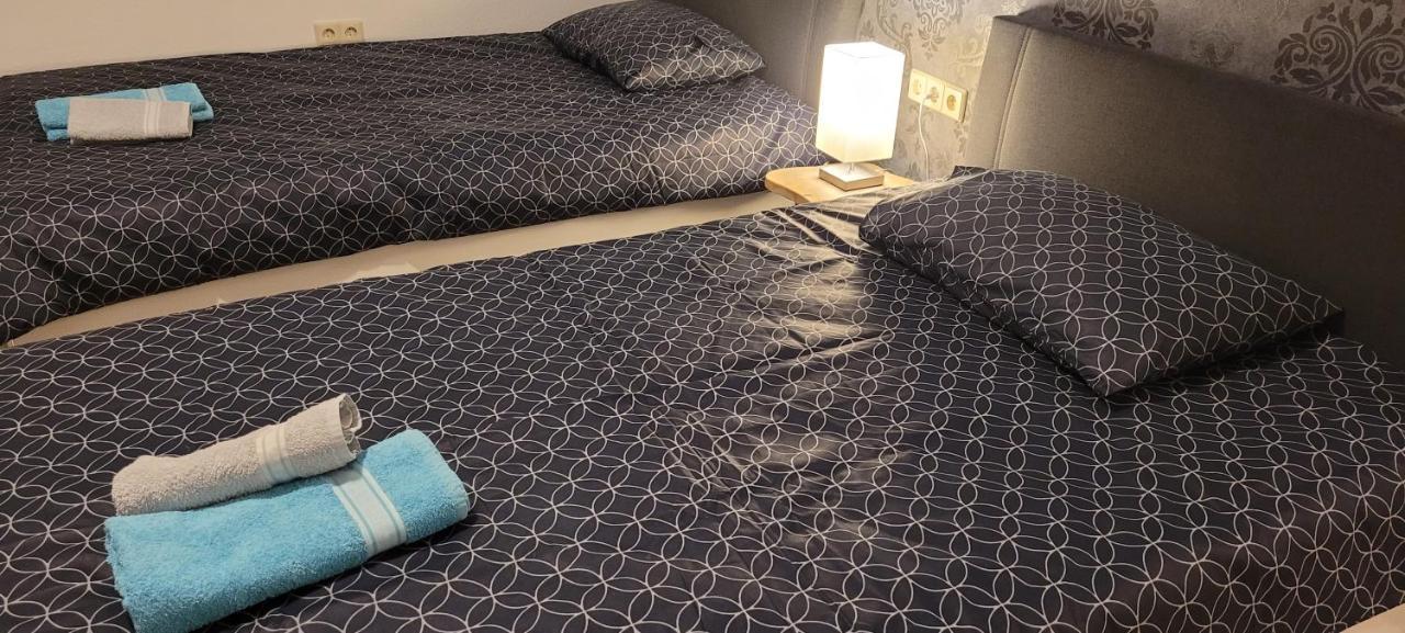 Ermis Apartments Метцинген Экстерьер фото